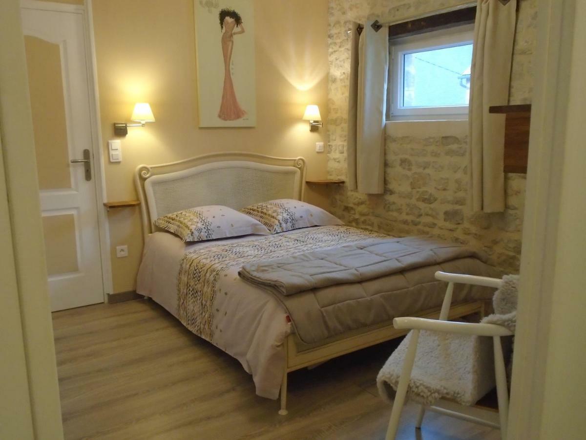 La Colombe Villa Formigny Exterior photo